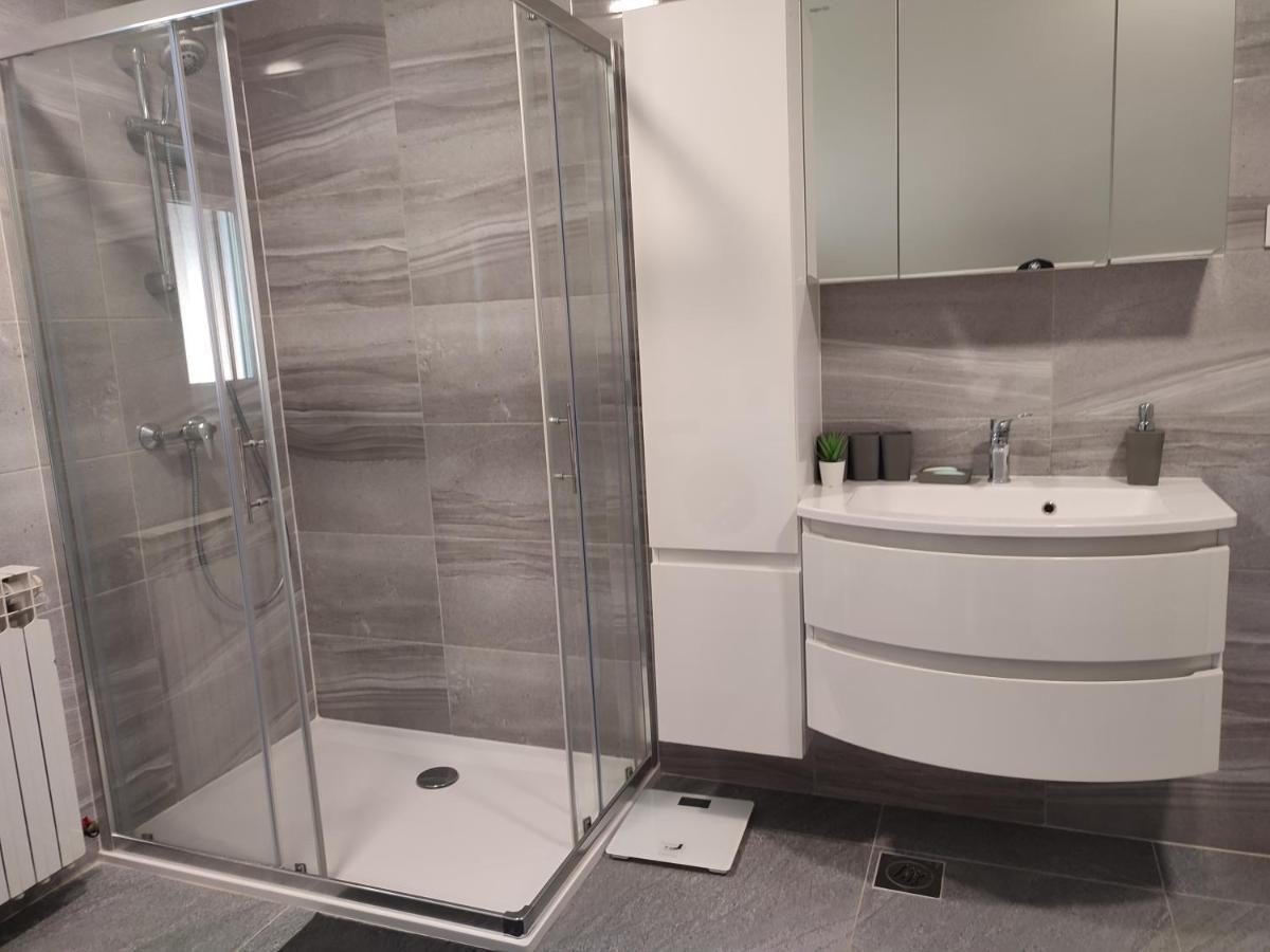 Apartman President คราพินสเก ทอปลิตเซ ภายนอก รูปภาพ