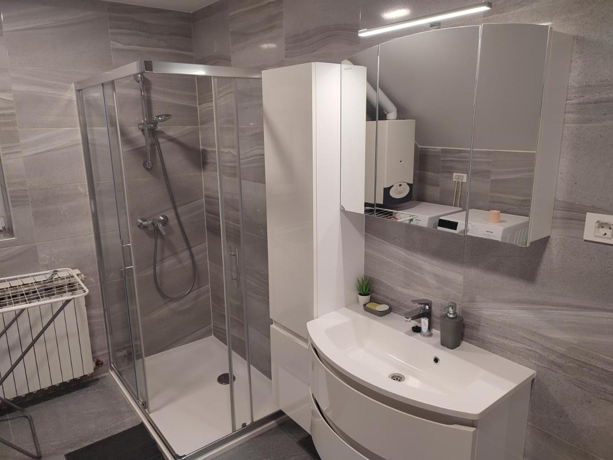 Apartman President คราพินสเก ทอปลิตเซ ภายนอก รูปภาพ