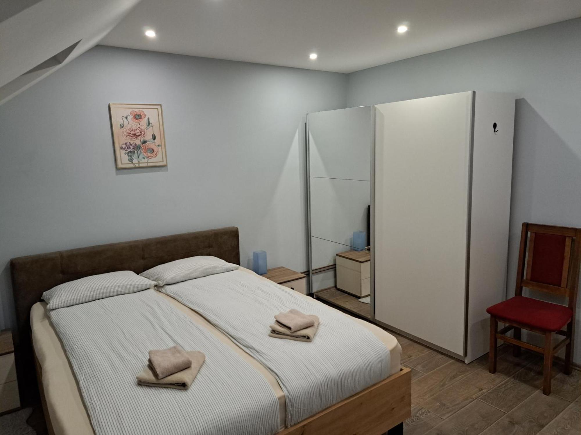 Apartman President คราพินสเก ทอปลิตเซ ภายนอก รูปภาพ
